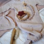 Σετ βρεφικό φορμάκι με σκουφάκι baby pink (15008)